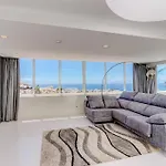 Panoramic Ocean Mountain View 3 Apartmán *
